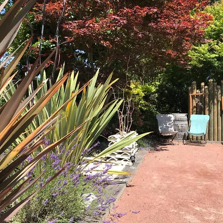 La Resiniere Piscine Patio 10h-18h * Le Teich