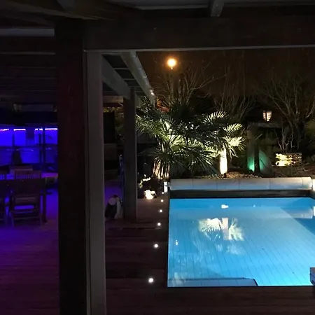 La Resiniere Piscine Patio 10h-18h Lejlighed Le Teich