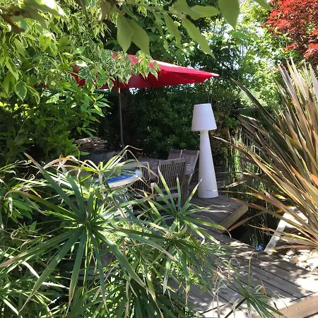 La Resiniere Piscine Patio 10h-18h *